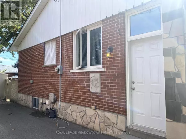 Halton Hills (georgetown), ON L7G1N3,56 MCINTYRE CRESCENT