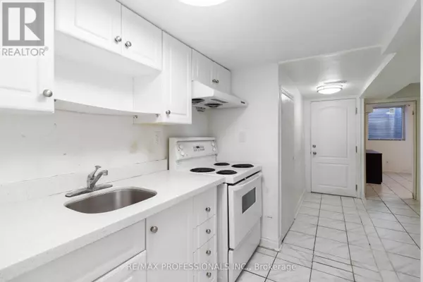 Mississauga (malton), ON L4T1N7,3073 Ireson CT #Bsmnt