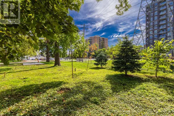 Burlington (brant), ON L7S1N5,5/6 LOT ELGIN STREET