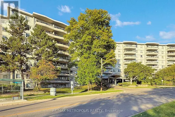 80 Grandravine DR #809, Toronto (york University Heights), ON M3J1B2