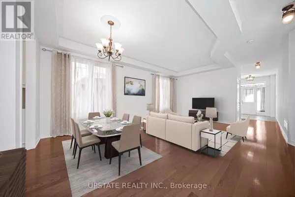 Brampton (credit Valley), ON L6Y1P2,66 GEORGE ROBINSON DRIVE