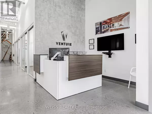 Mississauga (erin Mills), ON L5L1X2,2199 DUNWIN DRIVE