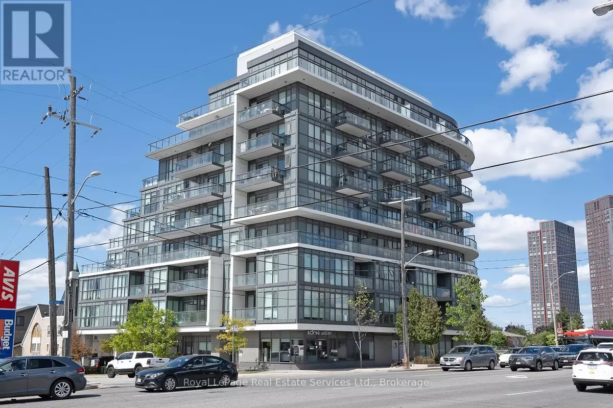 Toronto (yorkdale-glen Park), ON M6A0B9,16 McAdam AVE #410