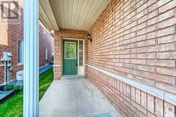 Mississauga (churchill Meadows), ON L5M8A9,3806 QUIET CREEK DRIVE