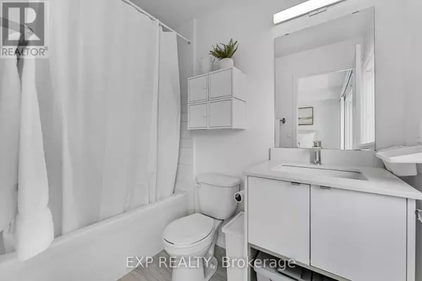 Burlington (lasalle), ON L7T0C4,1121 Cooke BLVD #90