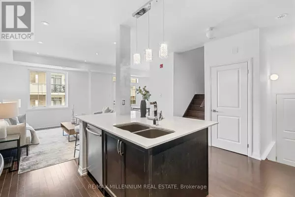 Mississauga (hurontario), ON L4Z0C8,62 Preston Meadow AVE #6