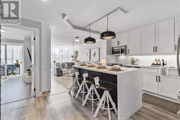 Burlington (brant), ON L7S2J3,1270 Maple Crossing BLVD #208