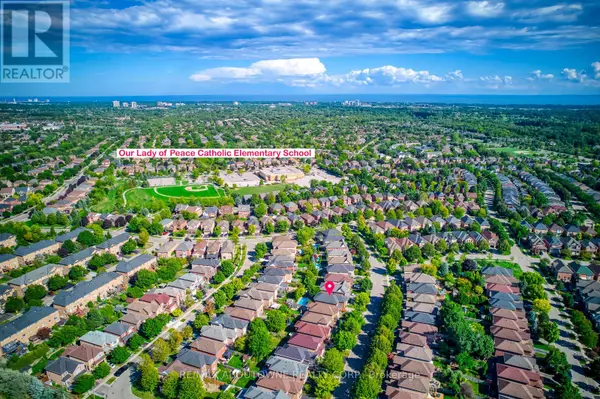 Oakville (ro River Oaks), ON L6H6S1,2491 LOGAN AVENUE