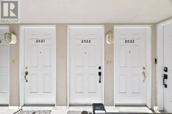 Toronto (humbermede), ON M9M0A3,3035 Finch Ave AVE West #2022