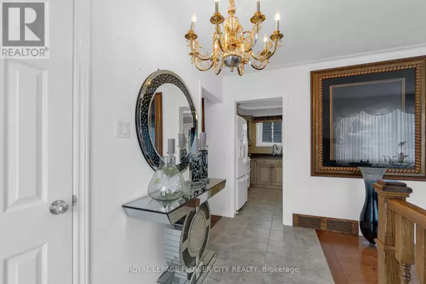 Halton Hills (georgetown), ON L7G1L9,13 BAIRSTOW CRESCENT