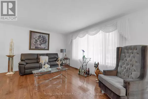 Halton Hills (georgetown), ON L7G1L9,13 BAIRSTOW CRESCENT