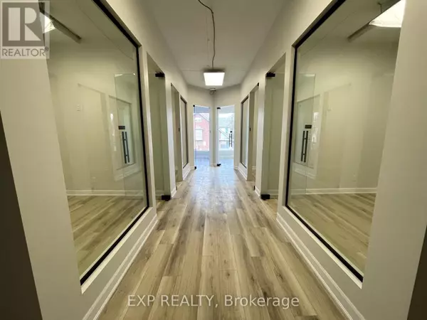 Mississauga (port Credit), ON L5G1G7,230 Lakeshore RD East #205-4A