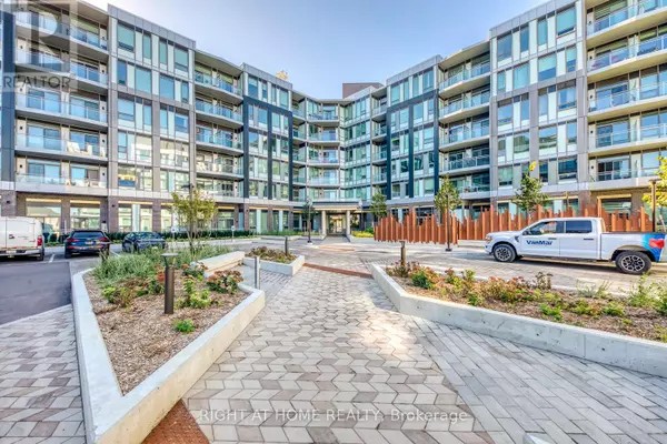 Oakville (ga Glen Abbey), ON L6M5N2,2501 Saw Whet BLVD #136