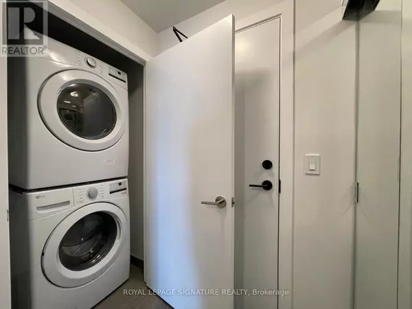 Mississauga (creditview), ON L5B0L7,4130 Parkside Village DR #1803
