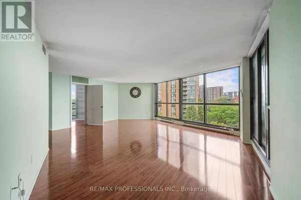 Toronto (kingsview Village-the Westway), ON M9P3S8,2010 Islington AVE #601