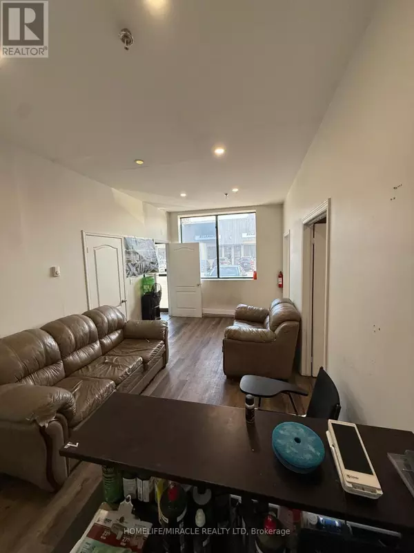 Mississauga (northeast), ON L4W4N9,1050 Britannia RD East #24