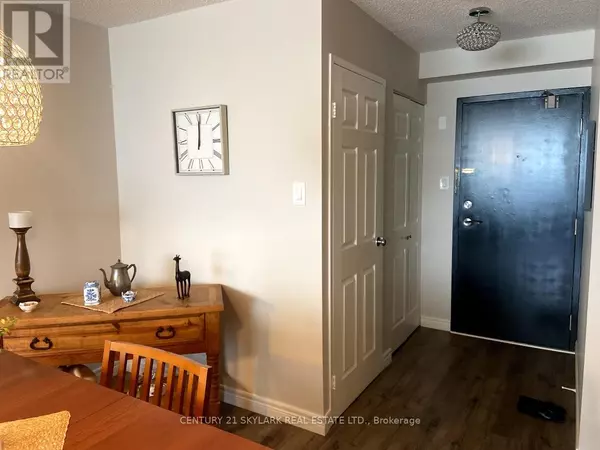 Brampton (queen Street Corridor), ON L6Y3V1,8 Lisa ST #706