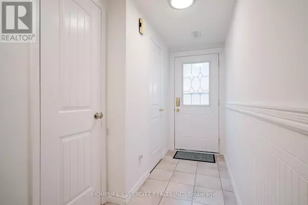 Milton (om Old Milton), ON L9T3V8,235 Bronte ST South #57