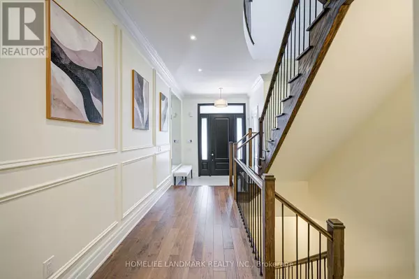 Oakville (wo West), ON L6K0G8,343 TUDOR AVENUE