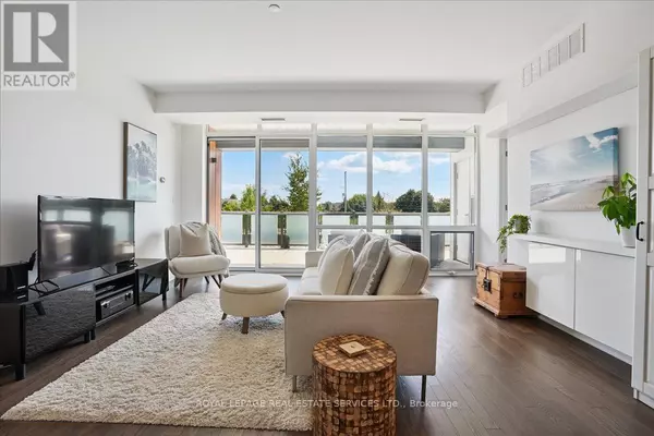 Oakville (go Glenorchy), ON L6M5K6,3028 Creekshore Common #105