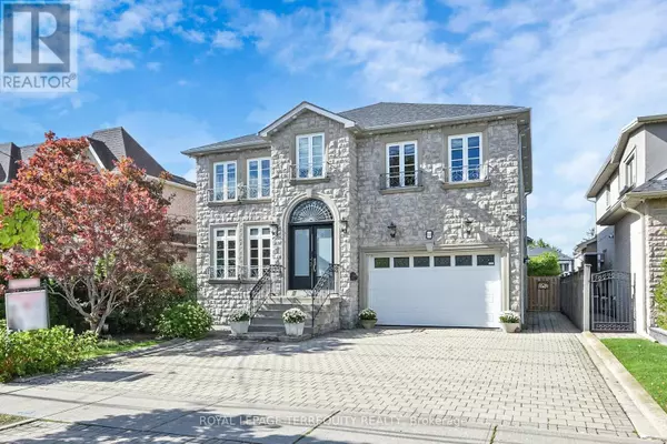 12 HIGHLAND HILL, Toronto (yorkdale-glen Park), ON M6A2P8