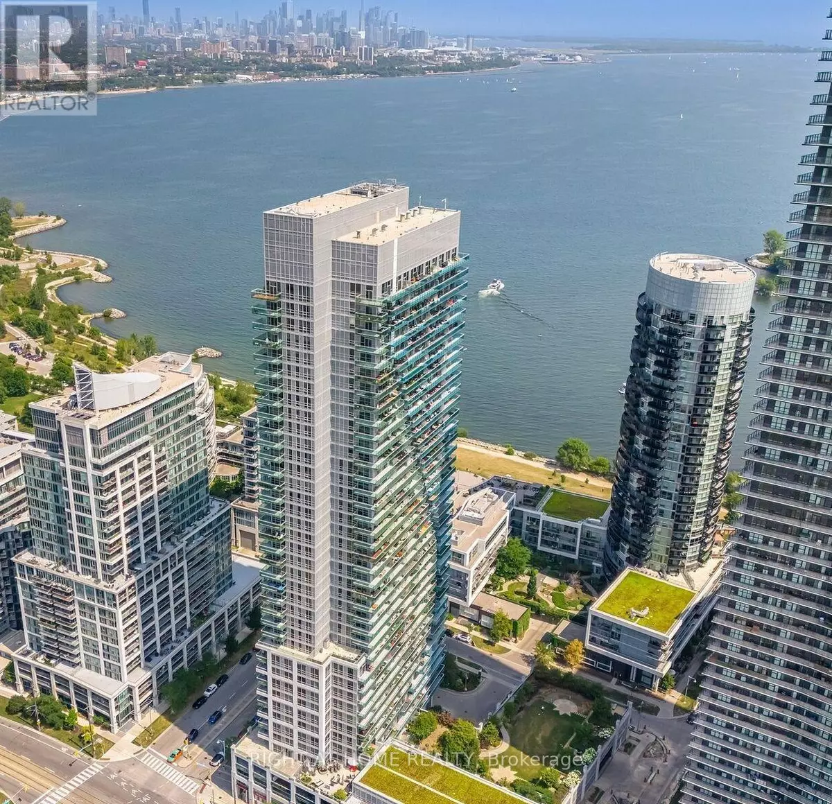 Toronto (mimico), ON M8V0A5,16 Brookers LN #216