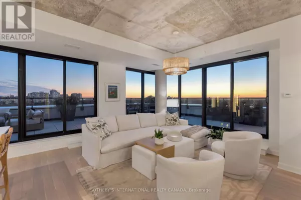 Toronto (junction Area), ON M6P0C3,2720 Dundas ST West #903