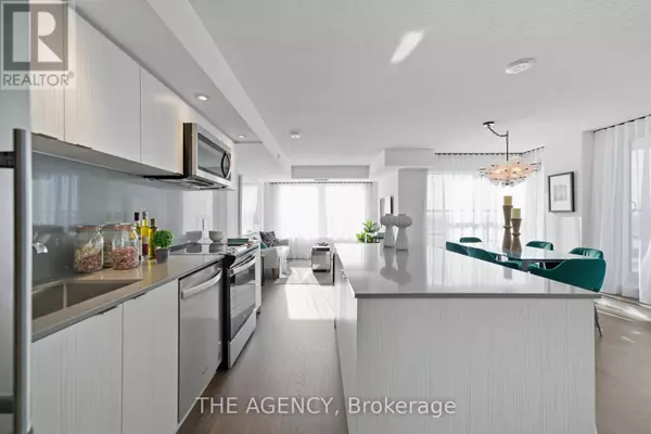 Toronto (etobicoke West Mall), ON M9C0B3,10 Eva RD #2104