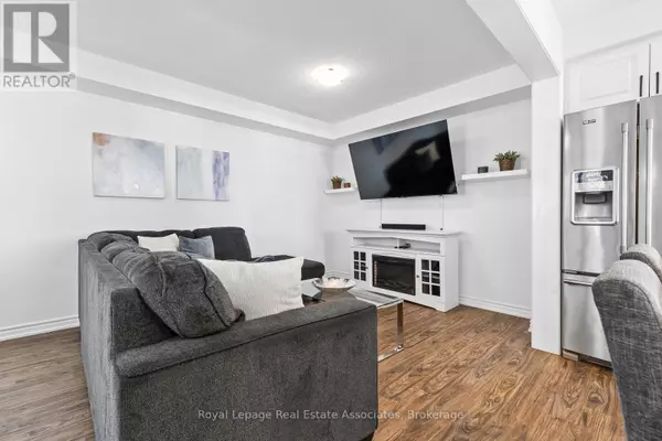 Milton (cb Cobban), ON L9E1S4,1266 HOP PLACE