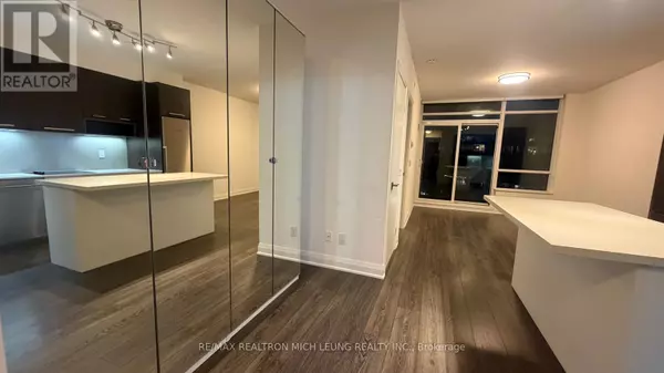 Toronto (mimico), ON M8V0E5,36 Park Lawn RD #2506