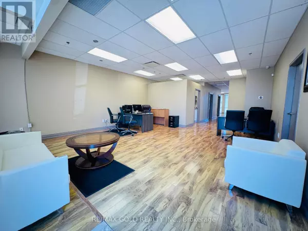 Mississauga (malton), ON L4T0A7,2980 Drew RD #121 A