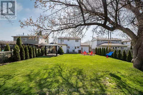 Milton (dp Dorset Park), ON L9T3S8,864 CABOT TRAIL