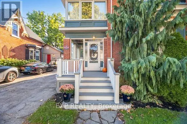 Brampton (downtown Brampton), ON L6W2H5,51 CHAPEL STREET