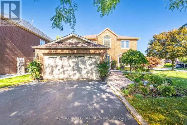 30 STARLING COURT, Brampton (snelgrove), ON L6Z3P5