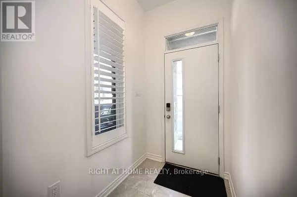 Mississauga (churchill Meadows), ON L5M2S8,5174 ZIONKATE LANE