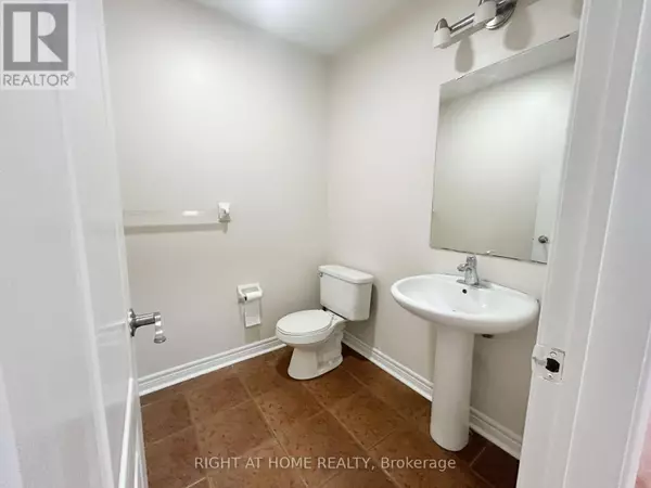 Mississauga (churchill Meadows), ON L5M7E2,3342 FOUNTAIN PARK AVENUE