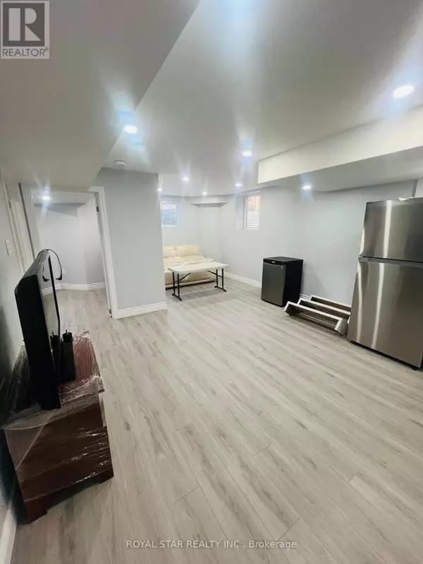 121 Bonnieglen Farm BLVD #Basement, Caledon, ON L7C4B8