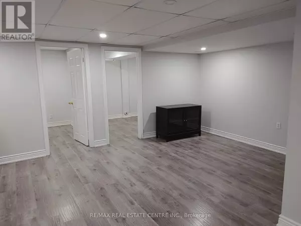 674 wildgrass RD #Basemnt, Mississauga (cooksville), ON L5B4J5