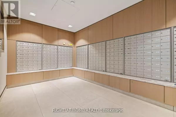 Toronto (islington-city Centre West), ON M8Z4Z7,36 Zorra ST #2303