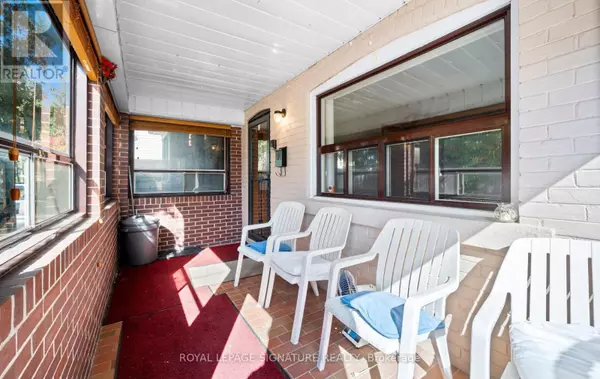 Toronto (weston-pellam Park), ON M6N3M1,69 CHAMBERS AVENUE