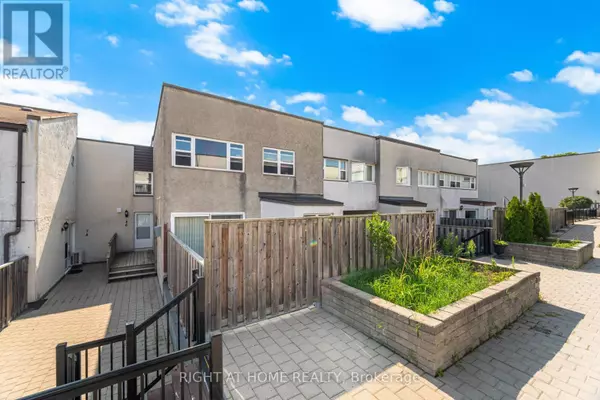 Mississauga (applewood), ON L4Y3X1,3050 Constitution BLVD #79