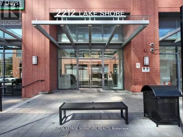 Toronto (mimico), ON M8V0C2,2212 Lake Shore BLVD West #1108