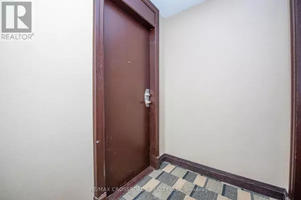 Mississauga (city Centre), ON L5B0G8,208 Enfield PL #2708