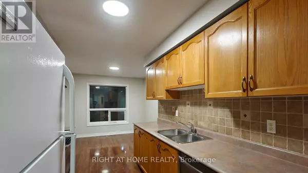 Brampton (brampton North), ON L6V4L7,113 BRICKYARD WAY