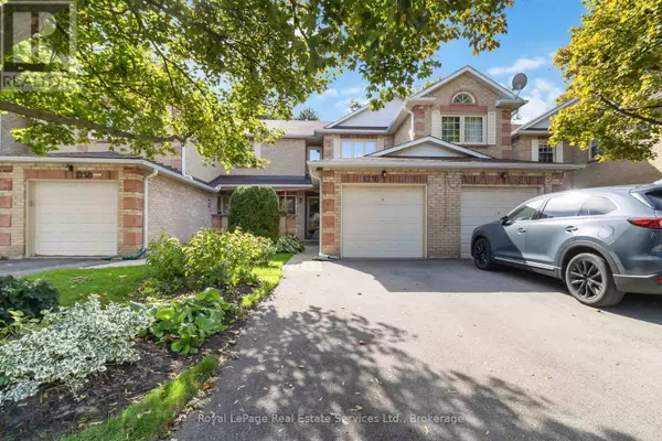 Oakville (cp College Park), ON L6H4S6,1236 MCCRANEY STREET E