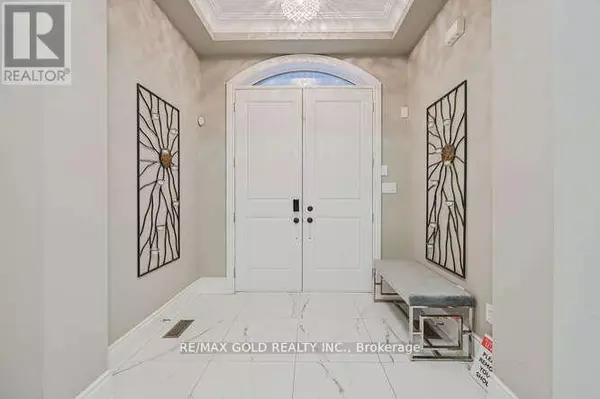 Brampton (toronto Gore Rural Estate), ON L6P4K4,26 ADONIS CLOSE