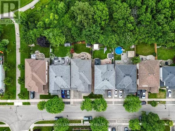 Milton (be Beaty), ON L9T5T3,1013 FREEMAN TRAIL W