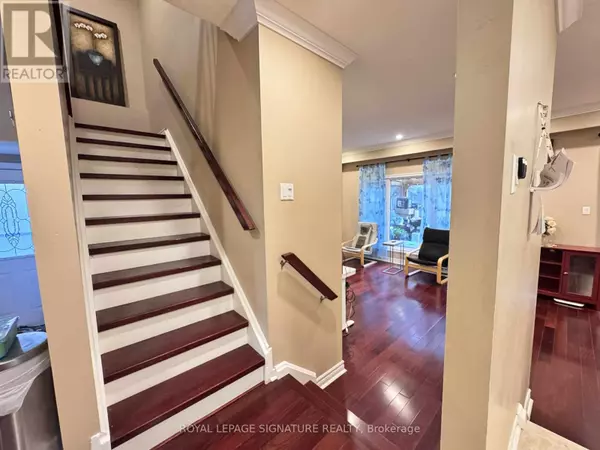 Mississauga (erin Mills), ON L5L2B8,4273 Pheasant RUN #Main