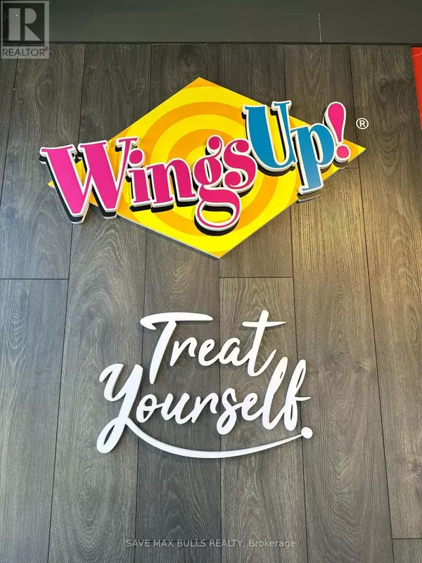 Toronto (high Park-swansea), ON M6P1B2,1733 BLOOR STREET