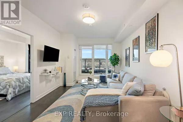 Oakville (jc Joshua Creek), ON L6H7B9,3200 William Coltson AVE #327